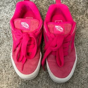 Pink Vans Knu Skool